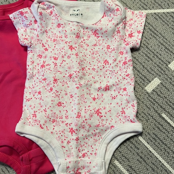 Rococo onsies (x3)- 3M - Picture 3 of 10